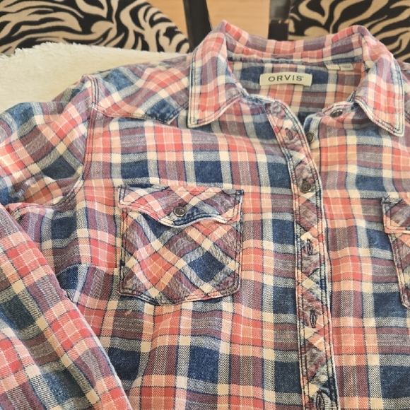 Orvis Plaid Button-Up Shirt - Picture 4 of 13